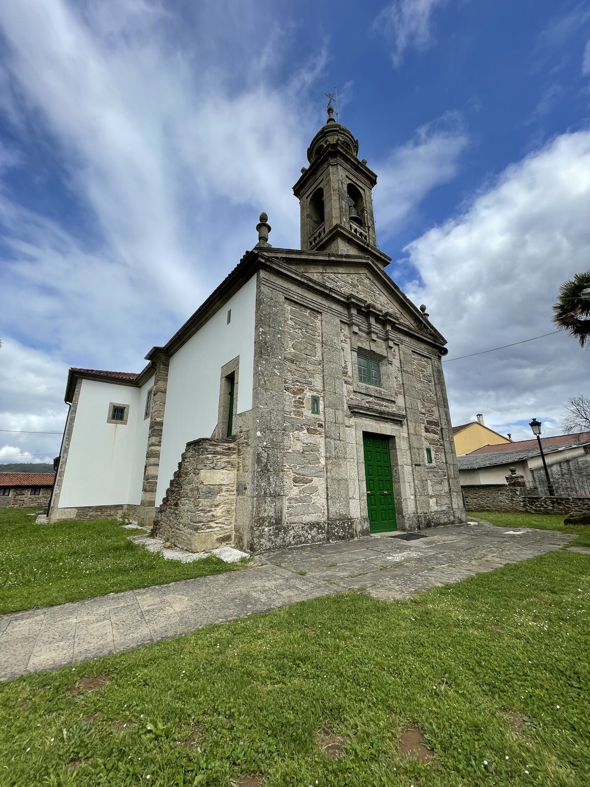 Chiesa di O Pedrouzo