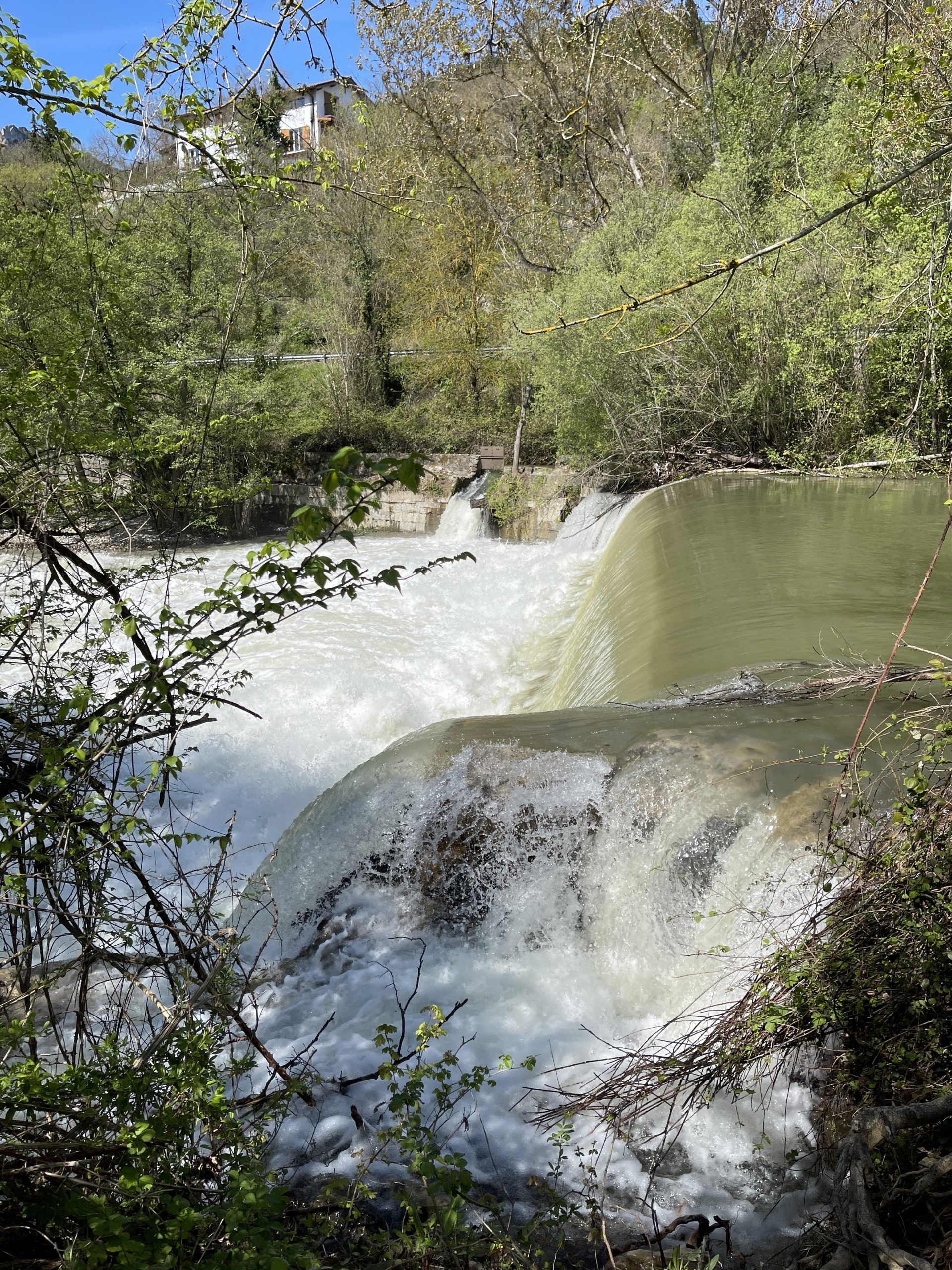 Il torrente che affianca tutta la camminata