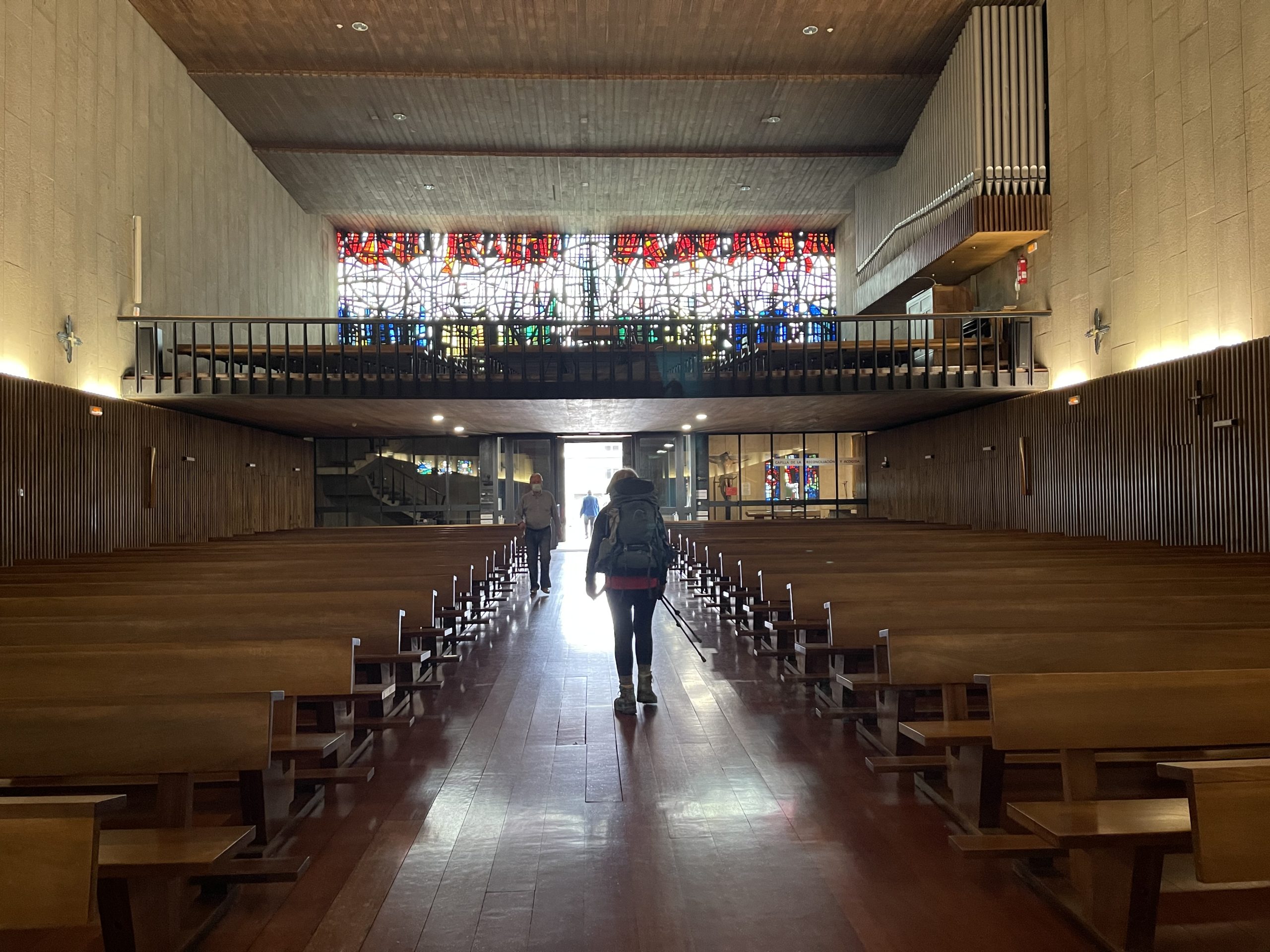 L’interno di una chiesa poco fuori Leon. 