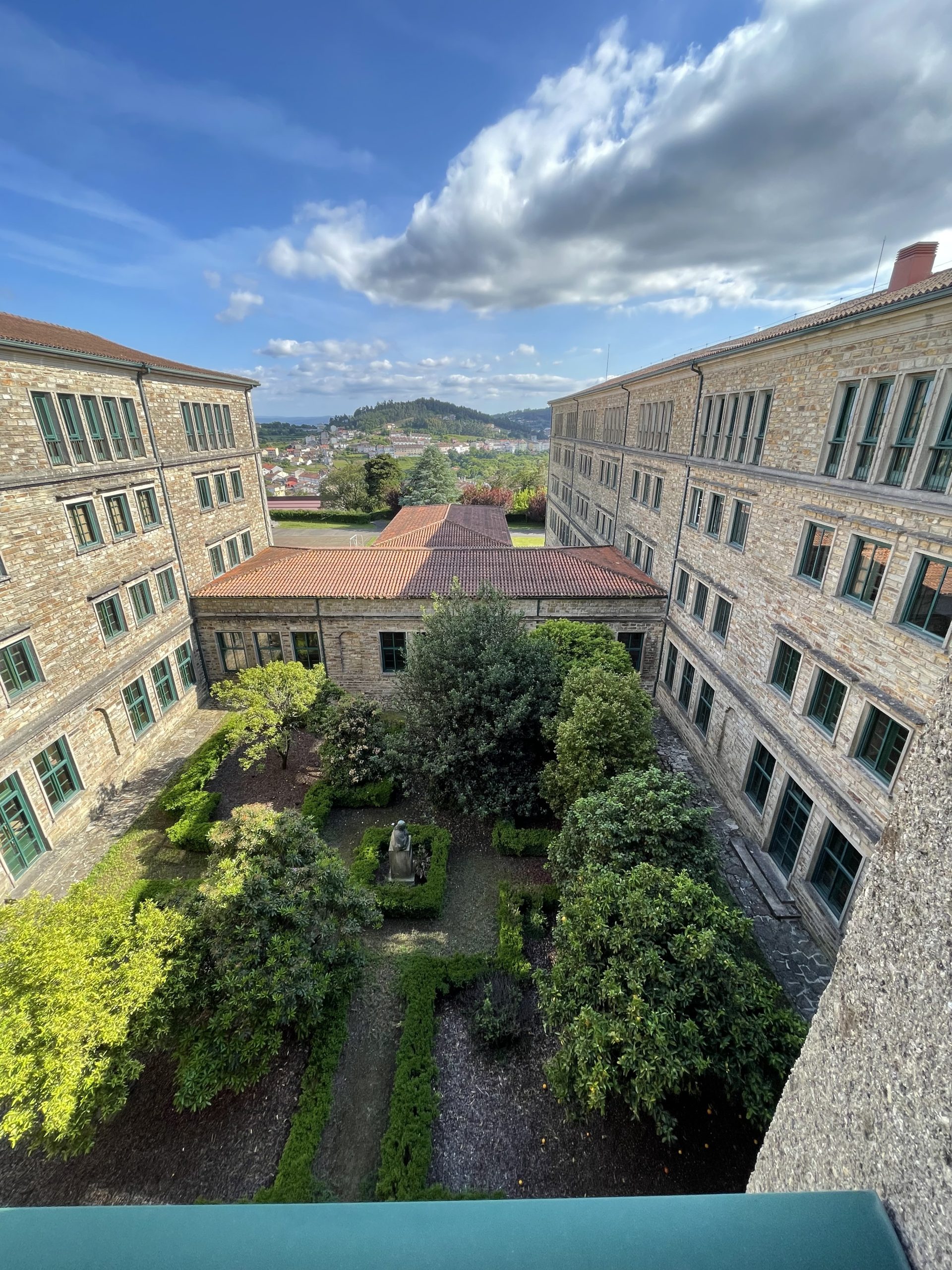 Il chiostro del seminario